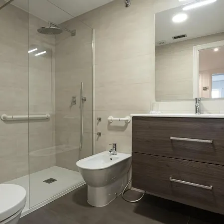 Atico Playa Orzan Centro Garaje Gratis Mismo Edifici0 *